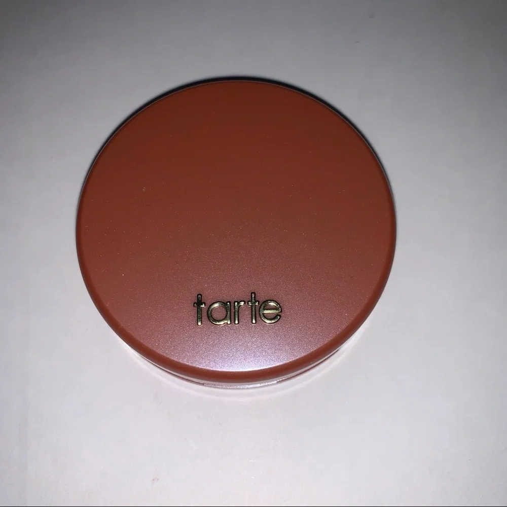 Tarte blush